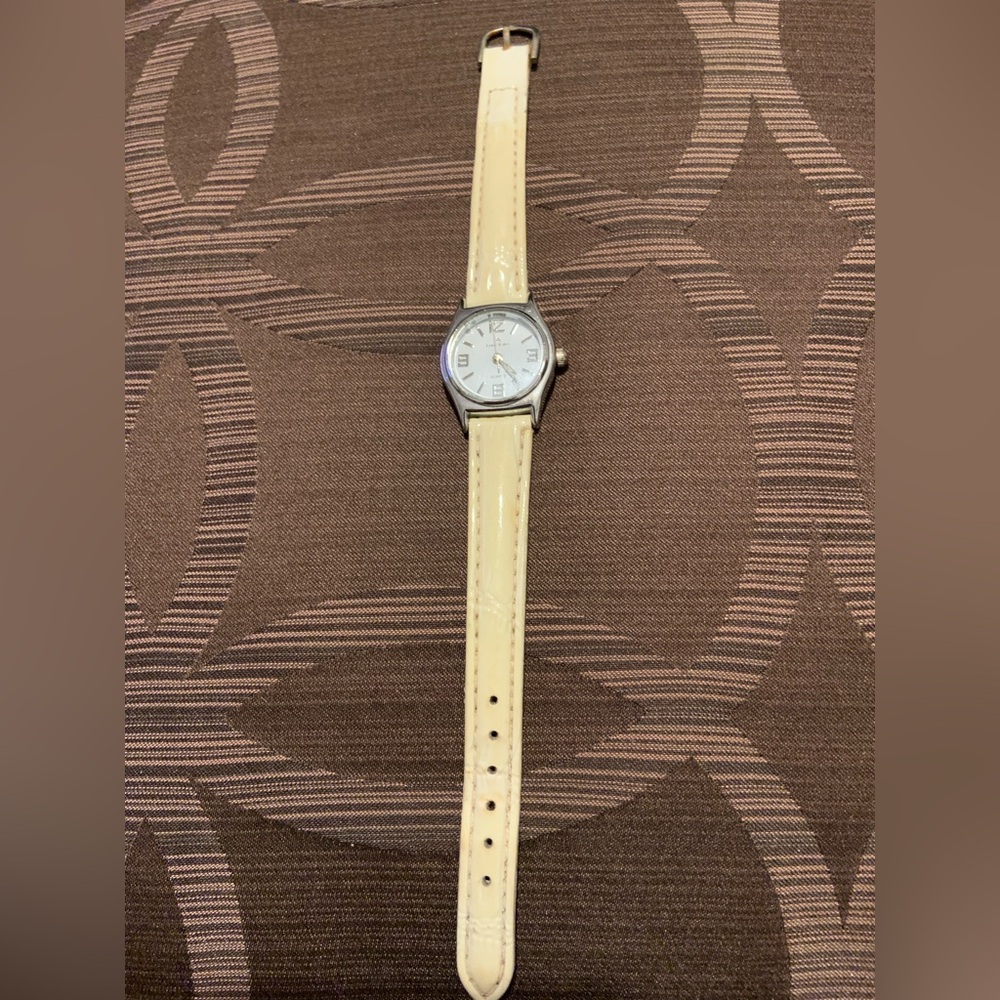 Louis Arden watch beige-Japan